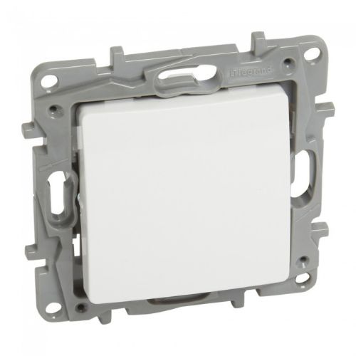 Picture of Surulüliti klahviga, 10A 230V valge, vedrukl. süv. IP20, NILOE, LEGRAND 