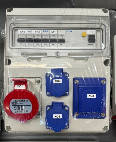 Изображение Vooluvõtukeskus 1x16A 5p, 3x230V, kaitseautomaadid, RVK,  Scame 