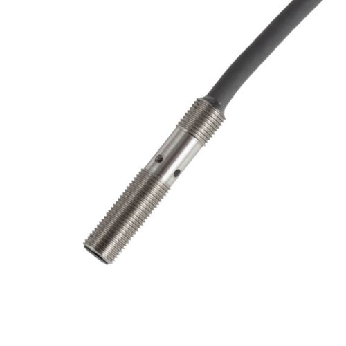 Picture of Ind.andur E2E, M5, Sn=1.2mm, Shielded, PNP-NO, SUS, kaabel 2m, Omron 