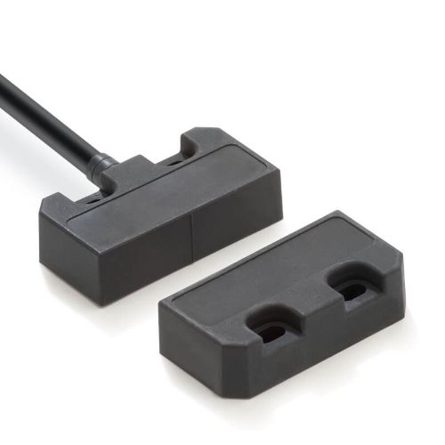 Picture of Turvalüliti (ukse) F3S,  2NC+1NO, plast, kaabel 250mm pistik M12 4-pin, Omron 