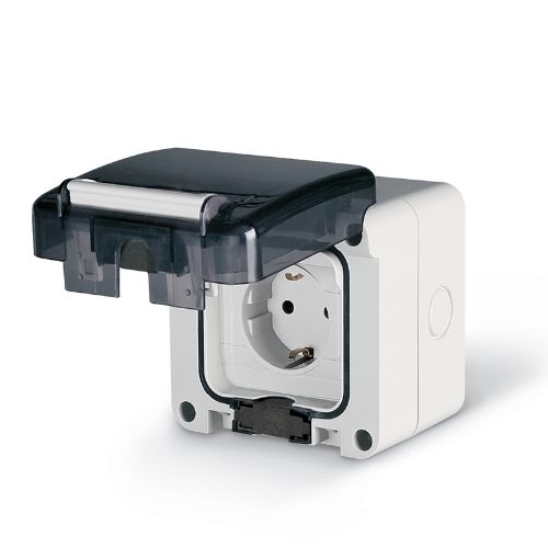 Изображение Pistikupesa 16A, 250V IP66 lapsekaitsmega Schuko, M20 avadega, pind, PROTECTA, SCAME 