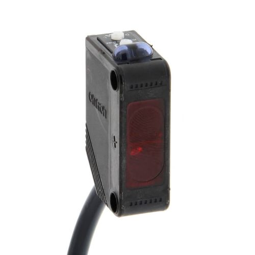 Изображение Fotoandur Objektilt E3Z, Sn100mm, PNP, IP67, kaabel 2m, Omron 