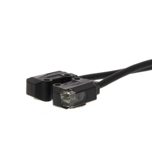 Изображение Fot.andur Saatja-Vastuvõtja E3T, Sn=300mm, PNP, dark-ON, 12-24VDC,IP67, 2m kaabel, Omron 