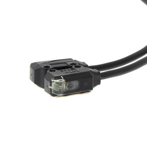 Изображение Fot.andur Saatja-Vastuvõtja E3T, Sn300mm, PNP,Light-ON, 12-24VDC,IP67, 2m kaabel, Omron 